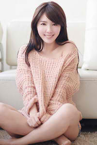 美女全裸