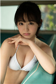 美女把腿扒开让男人桶爽