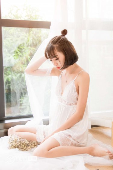 日本学生bbw撒尿